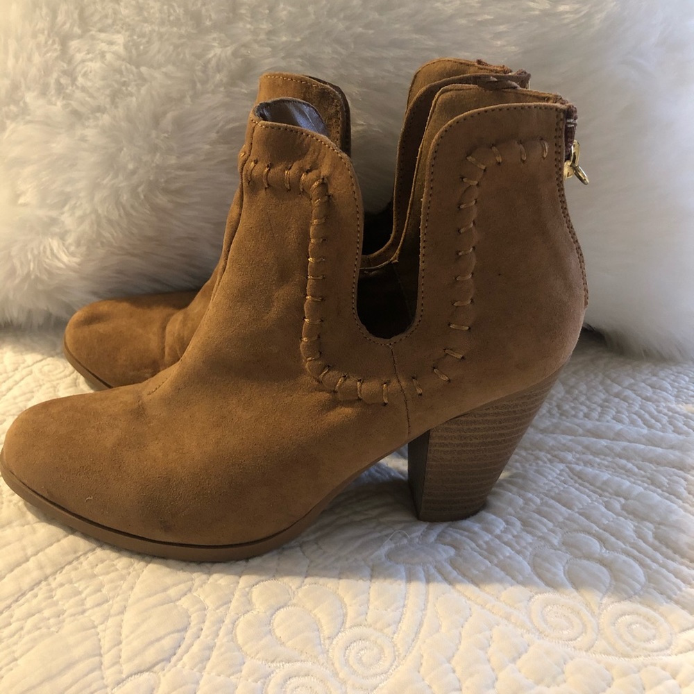 NEVER WORN Western Style Booties